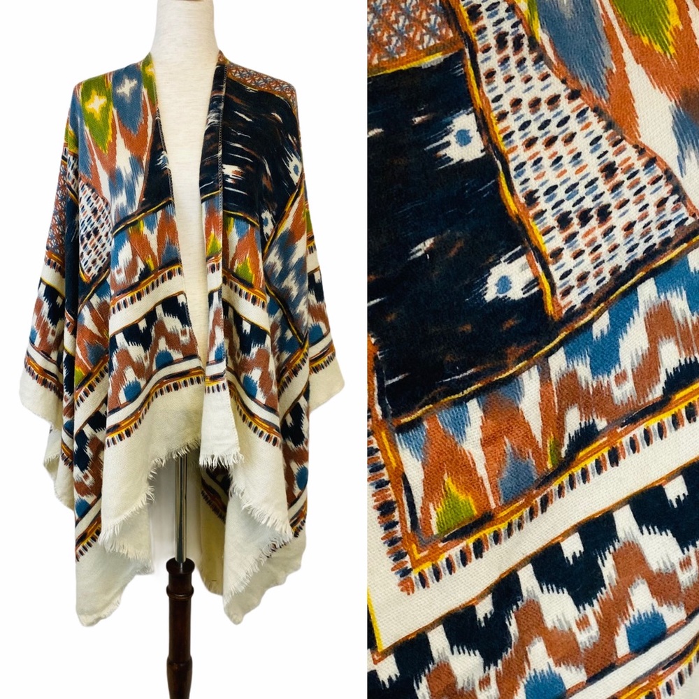 NWOT Lovesick Cream Earthy Print Fringed Poncho